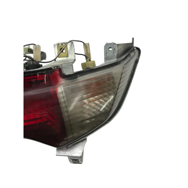 Feu arriere SUZUKI UH 125 2002-2006 BURGMAN