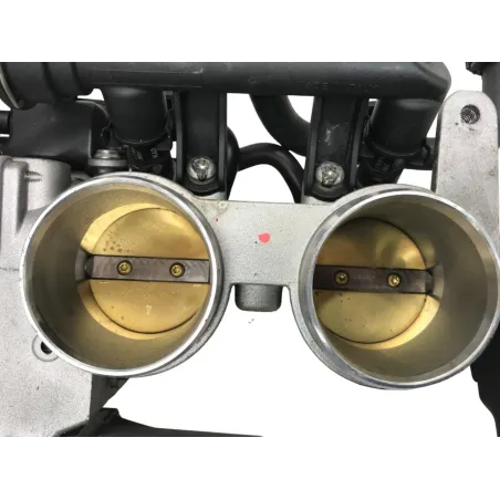 Rampe d'injection BMW S 1000 XR 2014-2019 K49