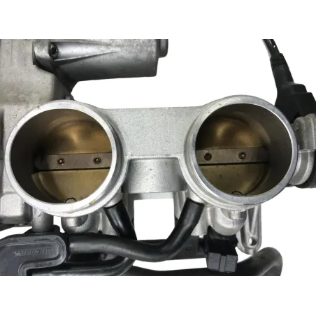 Rampe d'injection BMW S 1000 XR 2014-2019 K49