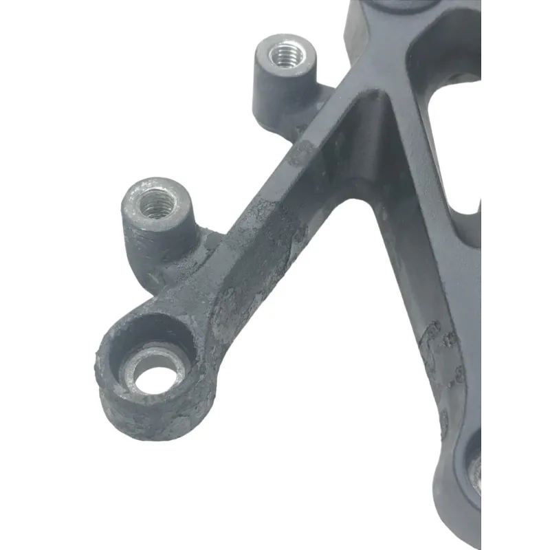 Platine avant gauche TRIUMPH STREET TRIPLE RS 765 2020-2023