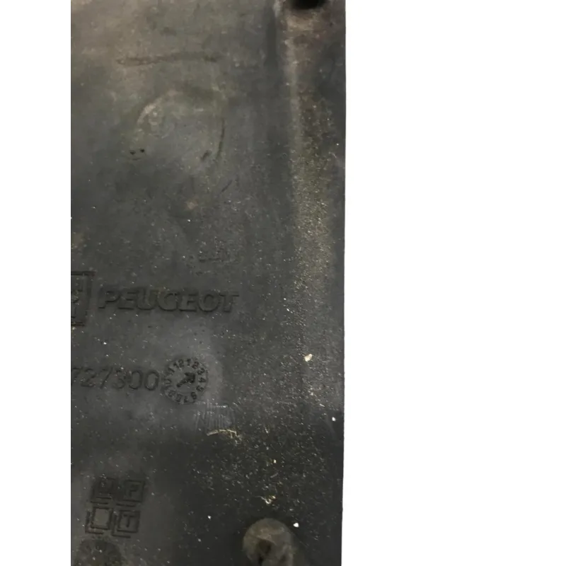 Entourage compteur PEUGEOT SATELIS 125 2006-2008