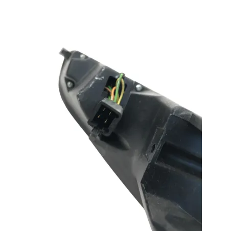Feu arriere gauche PEUGEOT SATELIS 125 2007-2011 COMPRESSOR