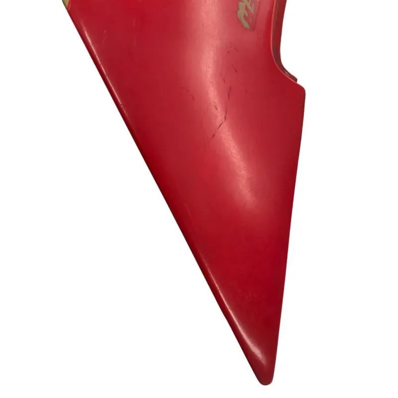 Cache carenage sous selle droit SUZUKI RG 500 1985-1987