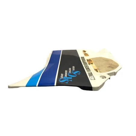 Cache carenage sous selle gauche SUZUKI GSXR 750 1985-1987