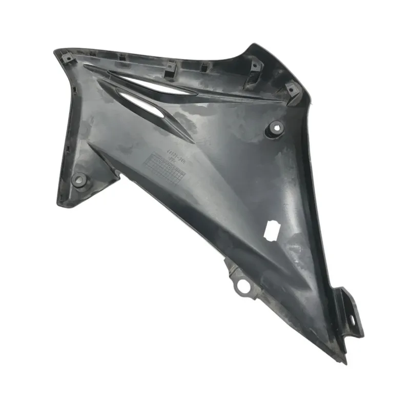 Cache reservoir droit SUZUKI DR 125 SM 2008-2014