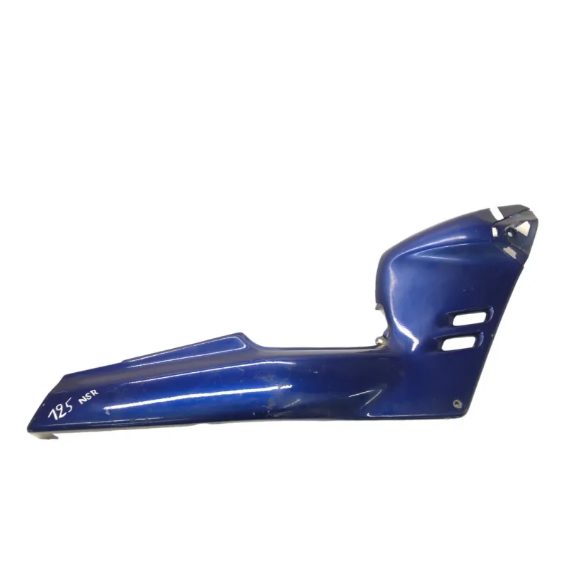 Cache carenage coque arriere droit HONDA NSR 125 1990-1992