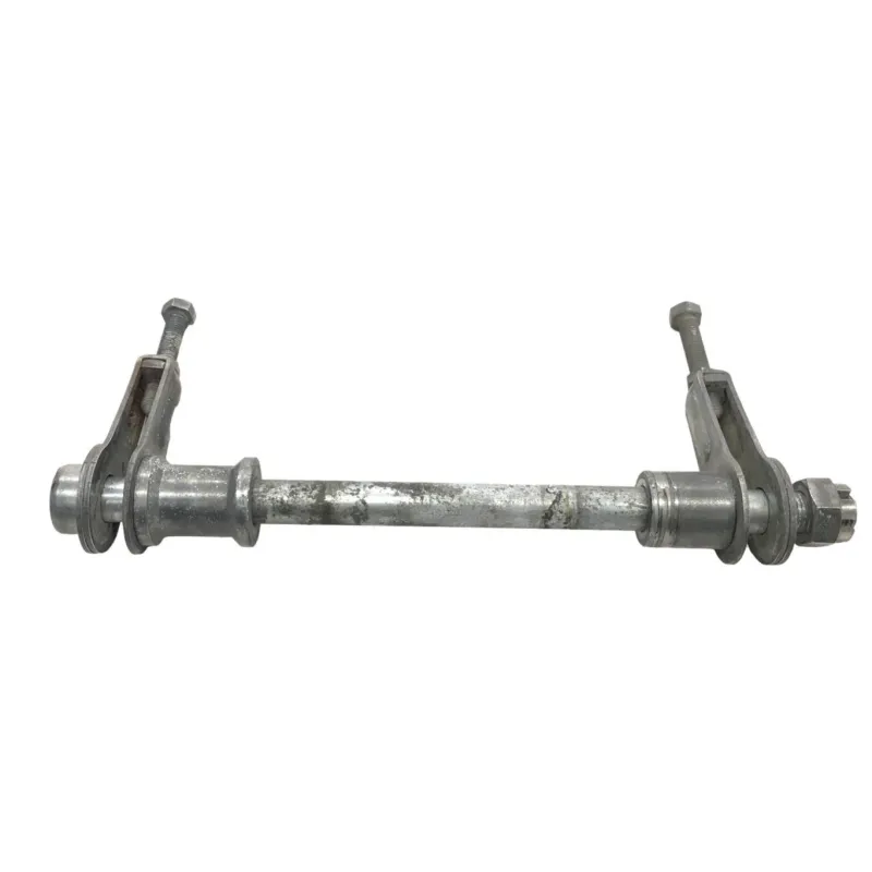 Axe de roue arriere KAWASAKI KZ 250 1980-1983