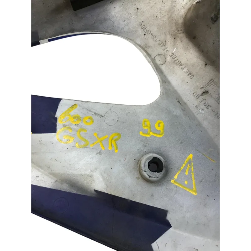 Cache flanc de carenage gauche SUZUKI GSXR 750 1996-1999