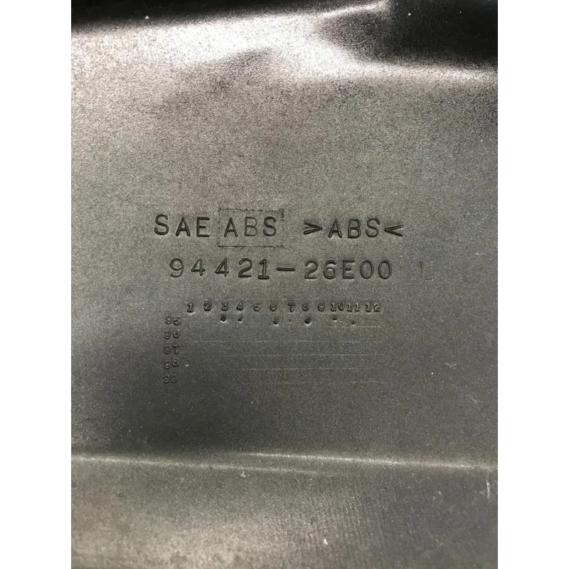 Cache flanc de carenage gauche SUZUKI GSF 600 1995-1999 BANDIT