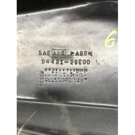 Cache flanc de carenage gauche SUZUKI GSF 600 1995-1999 BANDIT