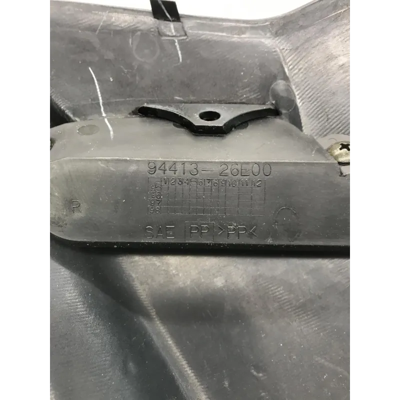 Cache flanc de carenage droit SUZUKI GSF 1200 1996-2000 BANDIT