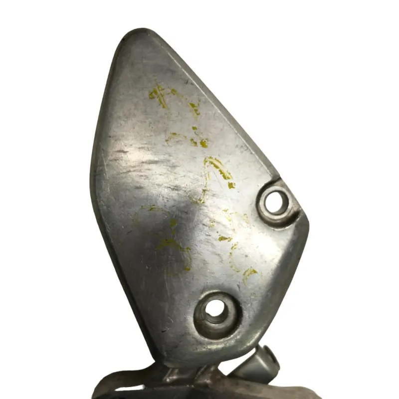 Platine avant droite YAMAHA FZS 600 1998-2001 FAZER