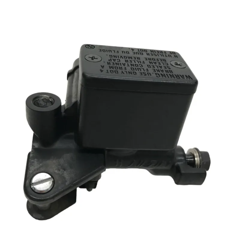 Maitre cylindre frein avant HONDA NSS 125 2015-2016 FORZA
