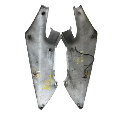 Cache carenage coque arriere SUZUKI GSXR 600 1997-2000