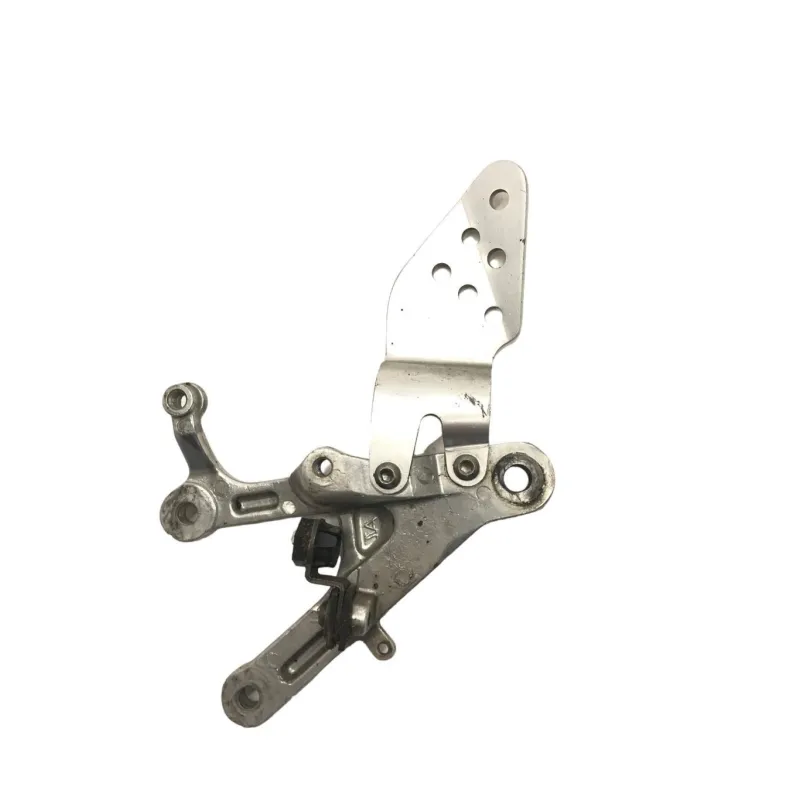 Platine arriere droite YAMAHA YZF 600 1999-2002 R6