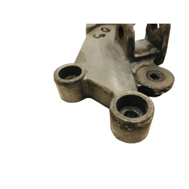 Platine avant gauche TRIUMPH SPRINT RS 955I 1999-2004