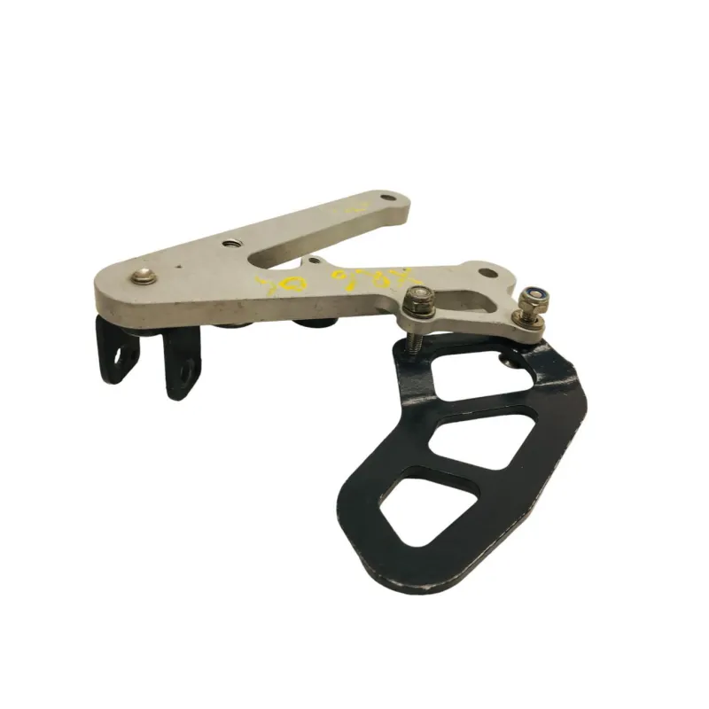 Platine avant droite PEUGEOT XR6 50 2000-2003
