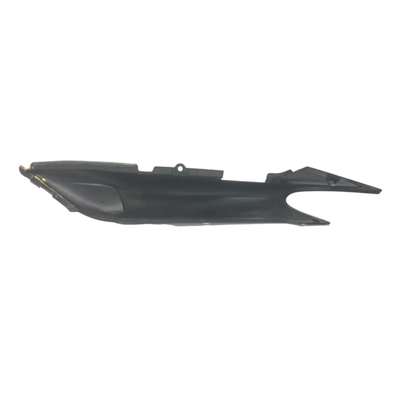Cache carenage coque arriere droit YAMAHA YBR 250 2007-2011