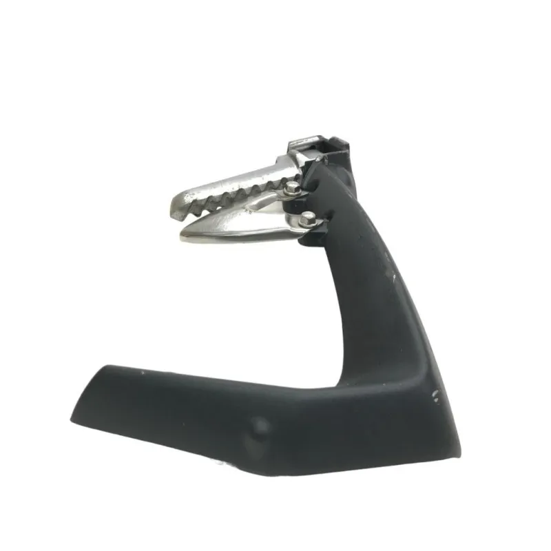 Platine et repose pieds arriere gauche TRIUMPH SPRINT ST 1050 2005-2010