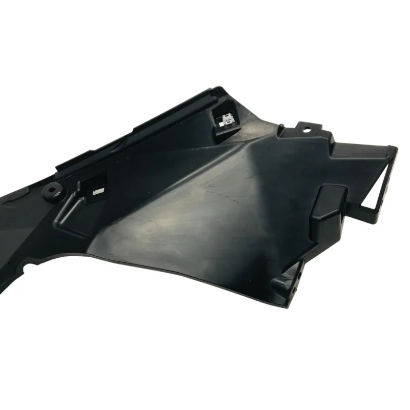 Cache interieur carenage droit BMW CE 04 2021-2024