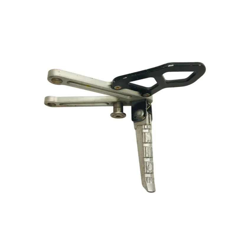 Platine avant gauche PEUGEOT XR6 50 2000-2003