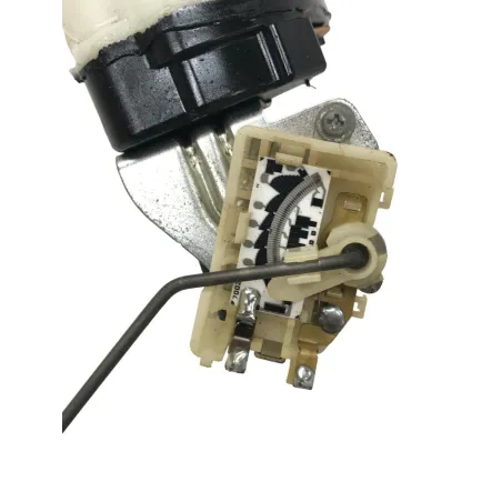 Pompe a essence SUZUKI GSX 1300 BK 2007-2011 B-KING