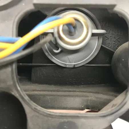 Feu arriere YAMAHA YZF 600 1999-2000 R6