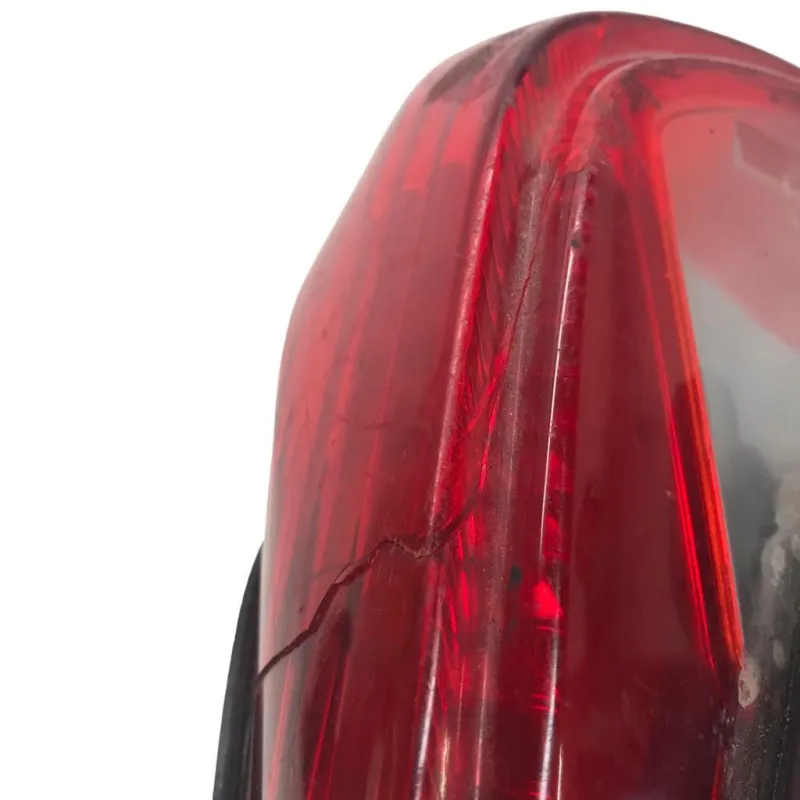 Feu arriere YAMAHA YZF 600 1999-2000 R6