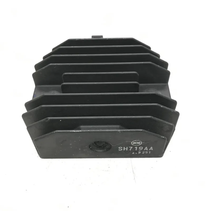 Regulateur charge batterie YAMAHA XP 560 2020-2021 TMAX