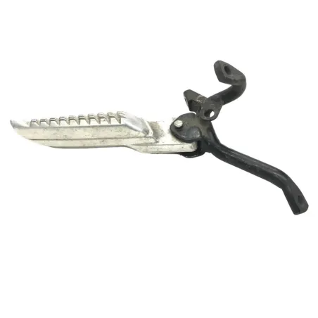 Repose pieds arriere droit HONDA NSS 250 2001-2004 JAZZ