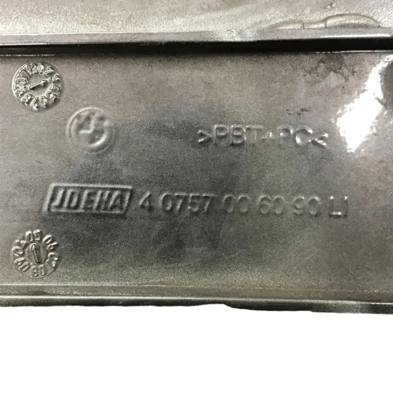 Cache flanc de carenage gauche BMW R 1200 RT 2005-2009 K26