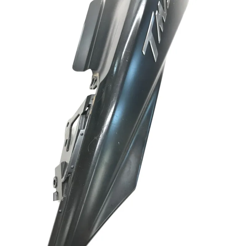 Cache carenage coque arriere droit YAMAHA XP 530 2017-2019 TMAX