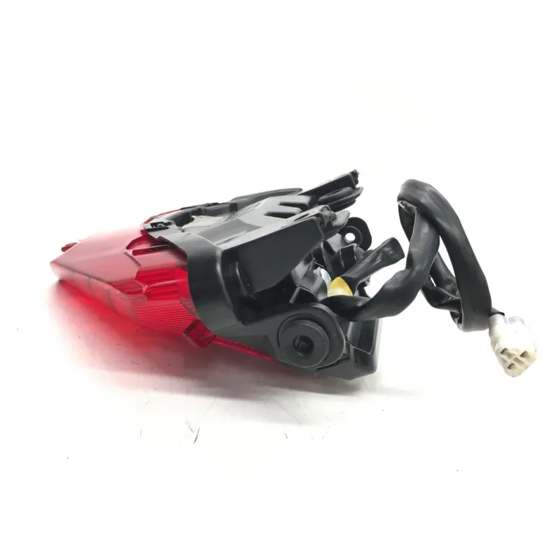 Feu arriere YAMAHA YZF 320 2019-2023 R3