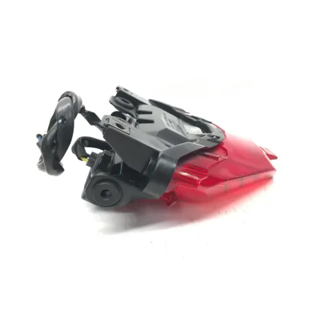 Feu arriere YAMAHA YZF 320 2019-2023 R3
