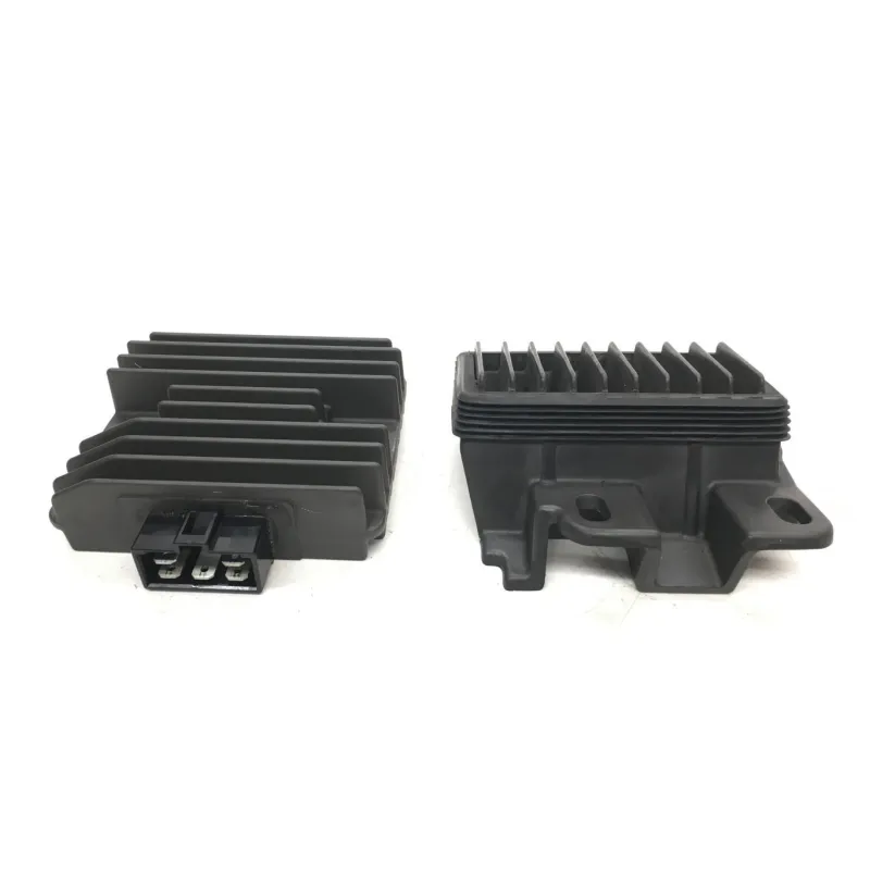 Regulateur charge batterie YAMAHA YZF 320 2019-2023 R3