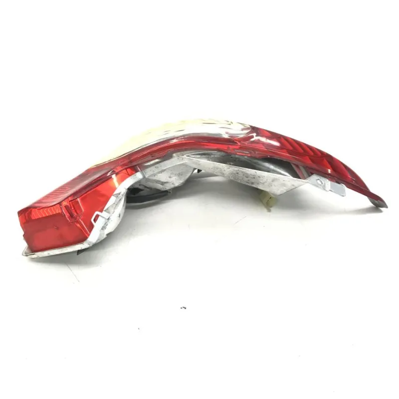 Feu arriere gauche HONDA FES 125 2007-2013 S-WING