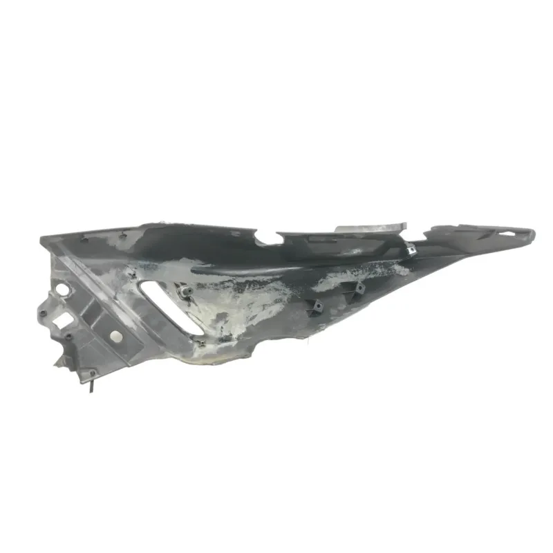 Cache carenage coque arriere droit YAMAHA XP 530 2012-2014 TMAX