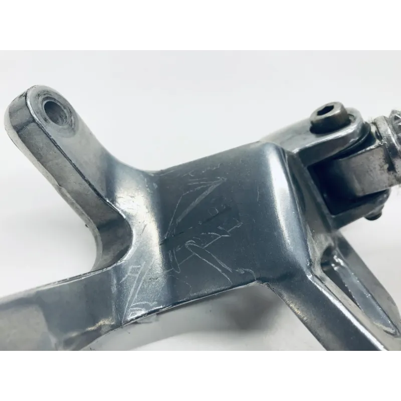 Platine arriere droite YAMAHA YZF 1000 R 1996-2001 THUNDERACE