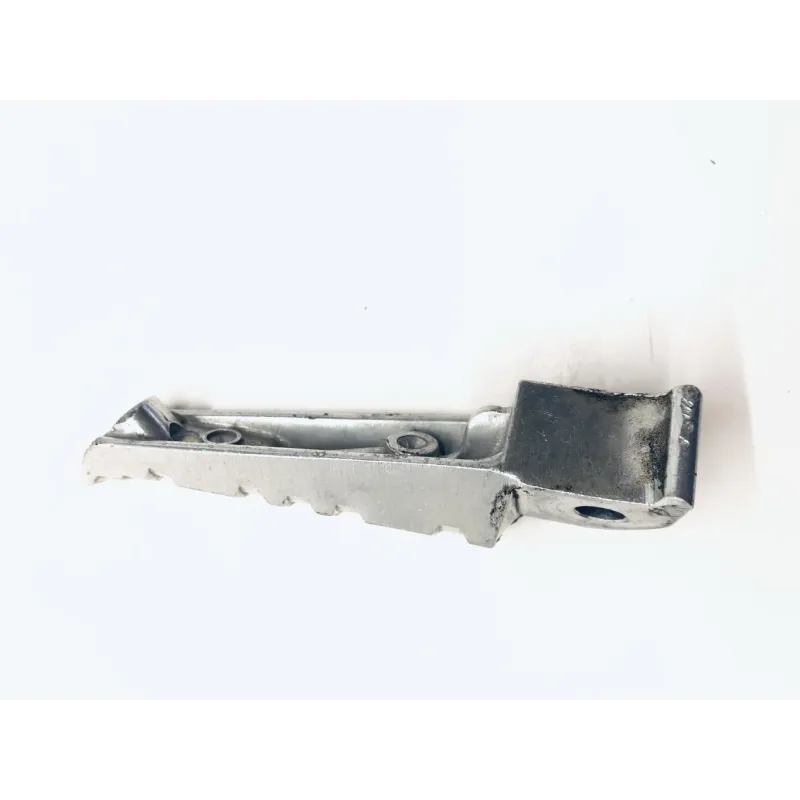 Repose pieds arriere gauche YAMAHA MT03 660 2006-2012