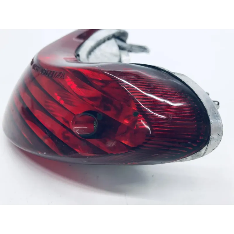 Feu arriere SUZUKI SV 650 1999-2002