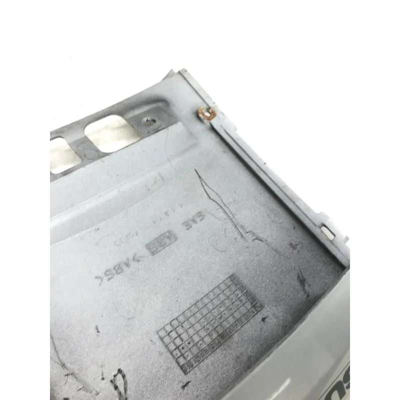 Cache jonction coque arriere SUZUKI UH 125 2002-2006 BURGMAN