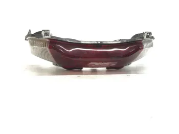 Feu arriere SUZUKI UH 125 2002-2006 BURGMAN