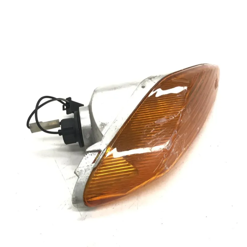 Clignotant avant gauche SUZUKI UH 125 2002-2006 BURGMAN