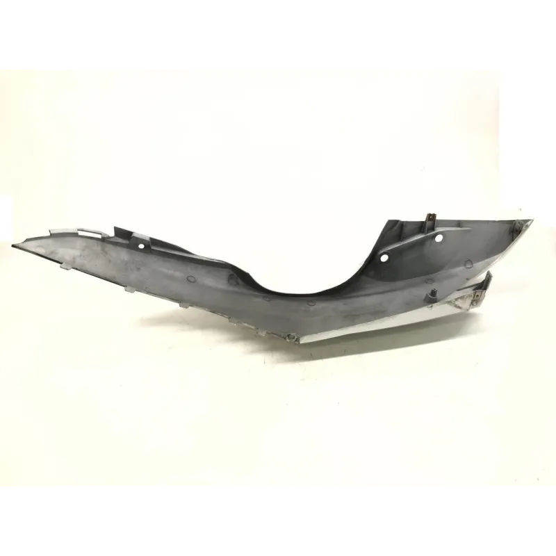 Cache carenage coque arriere droit SUZUKI UH 125 2002-2006 BURGMAN
