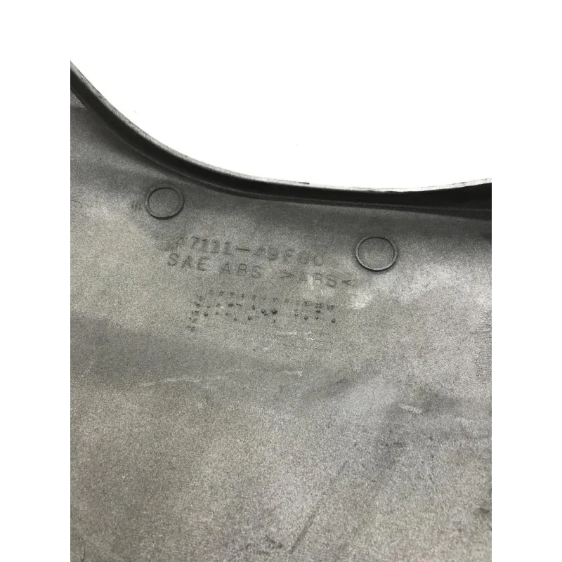 Cache carenage coque arriere droit SUZUKI UH 125 2002-2006 BURGMAN