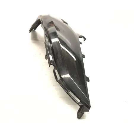 Cache carenage coque arriere droit SUZUKI UH 125 2002-2006 BURGMAN