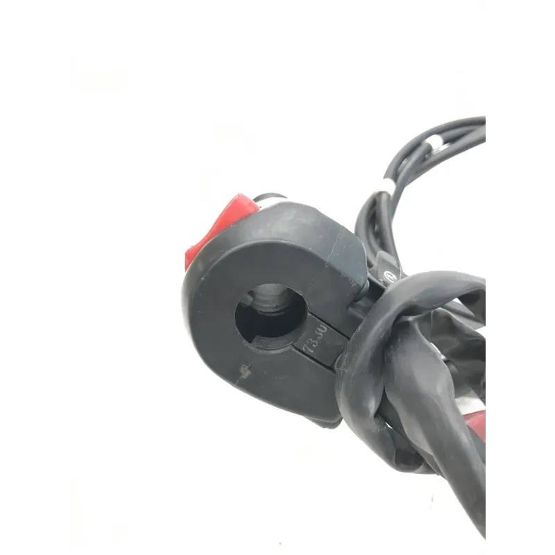 Commodo droit SUZUKI UH 125 2007-2013 BURGMAN