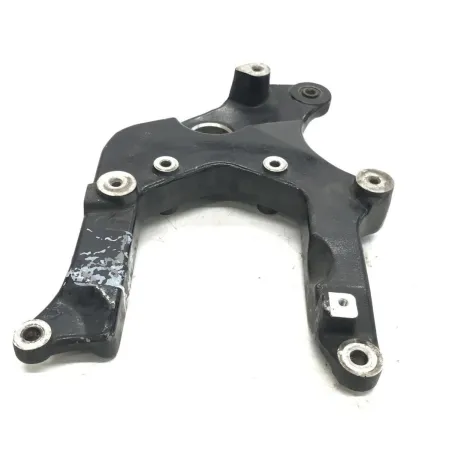 Bras support pot echappement SUZUKI UH 125 2007-2013 BURGMAN