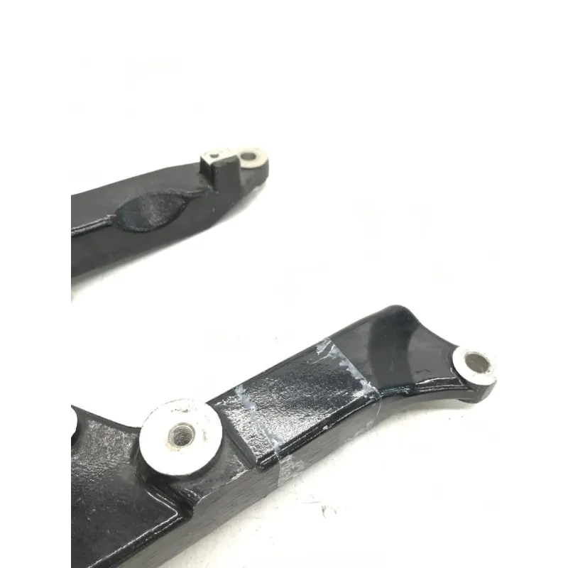 Bras support pot echappement SUZUKI UH 125 2007-2013 BURGMAN