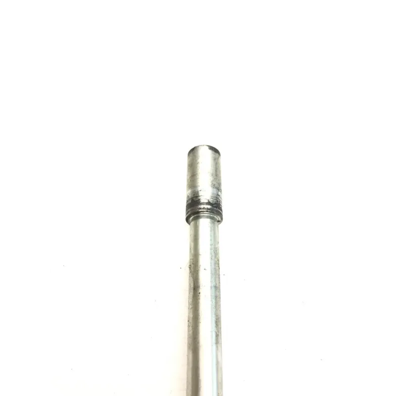 Axe de roue avant YAMAHA VP 125 2008-2012 XCITY